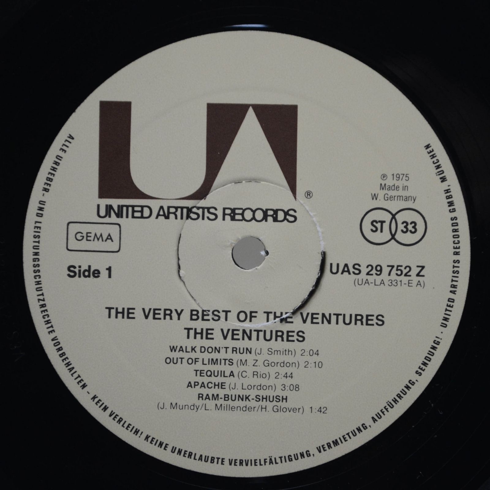 Ventures — The Very Best Of The Ventures, 1975