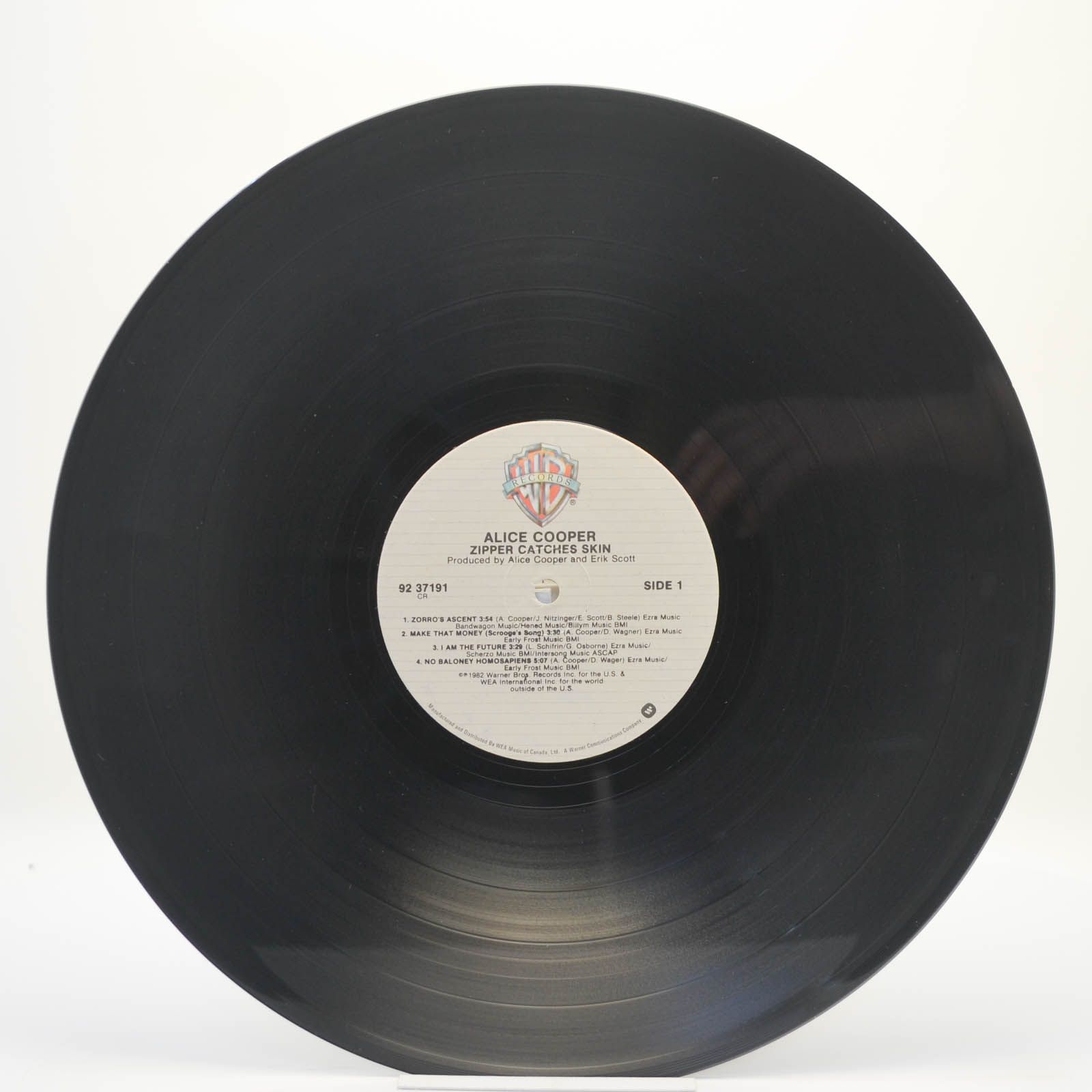 Alice Cooper — Zipper Catches Skin, 1982