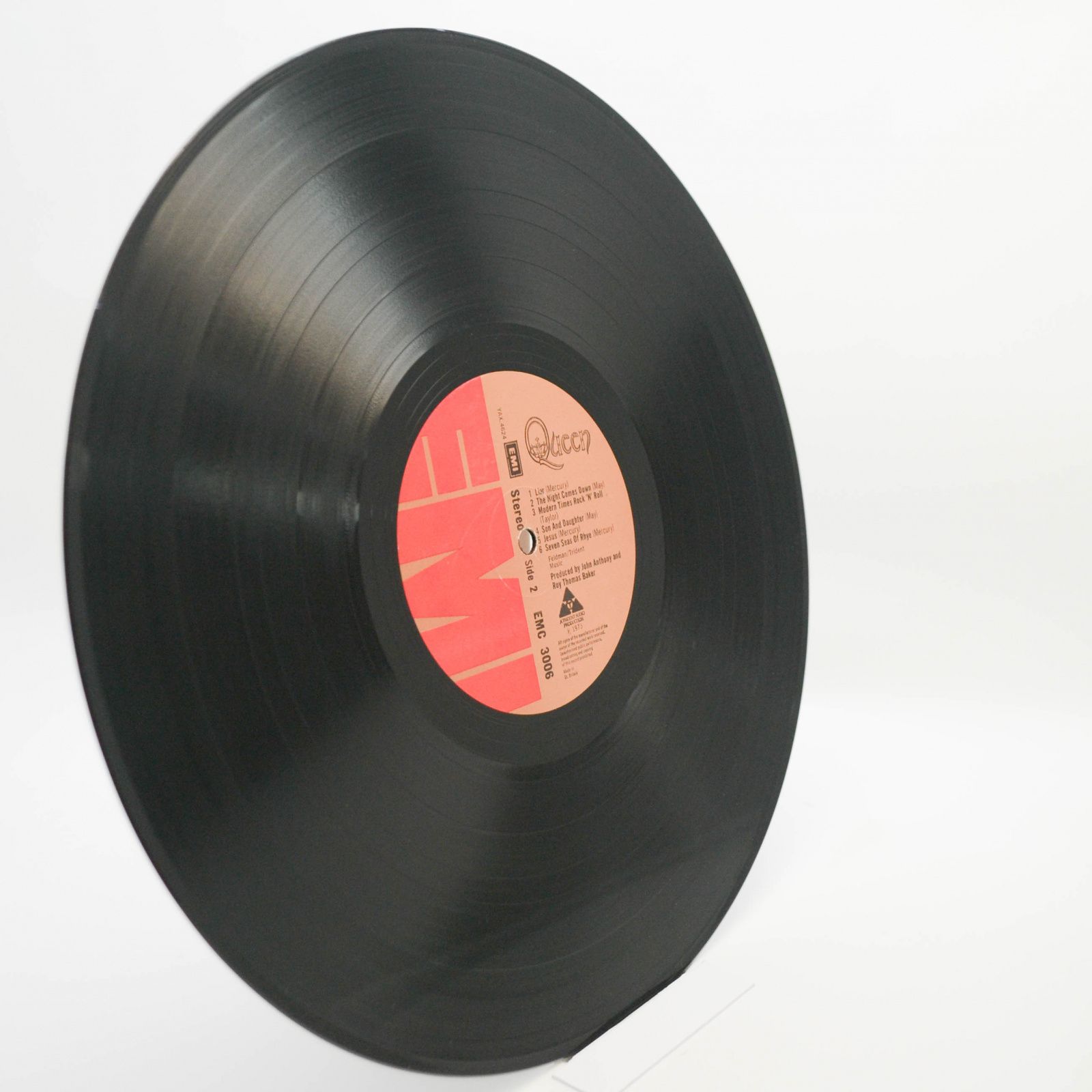 Queen — Queen (1-st, UK), 1973